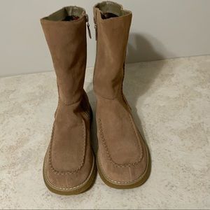 BC Footwear suede boots size 6.5